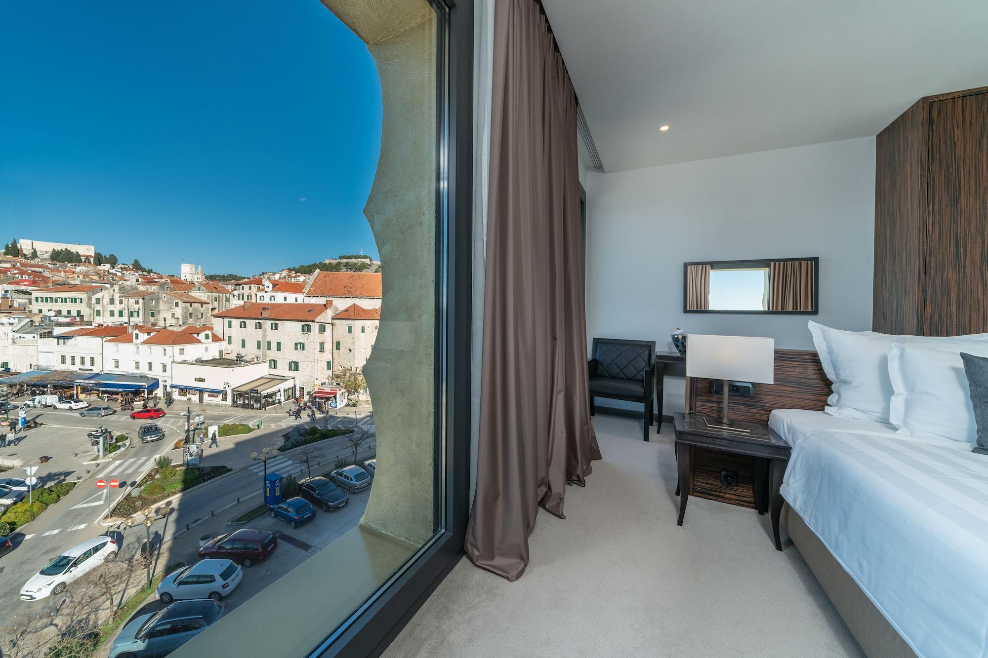 Bellevue Superior City Hotel Sibenik Exterior photo